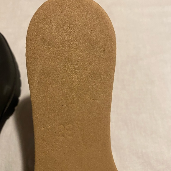 Jeffrey Campbell Cloudy Rain Chelsea Boots - Picture 9 of 9